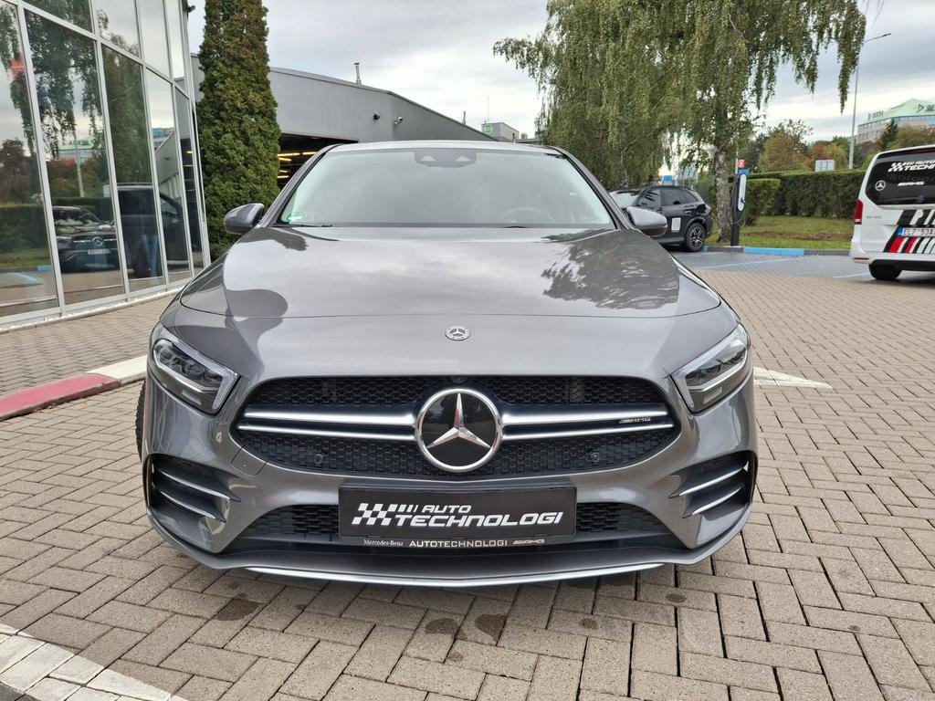 Mercedes-Benz A 35 AMG