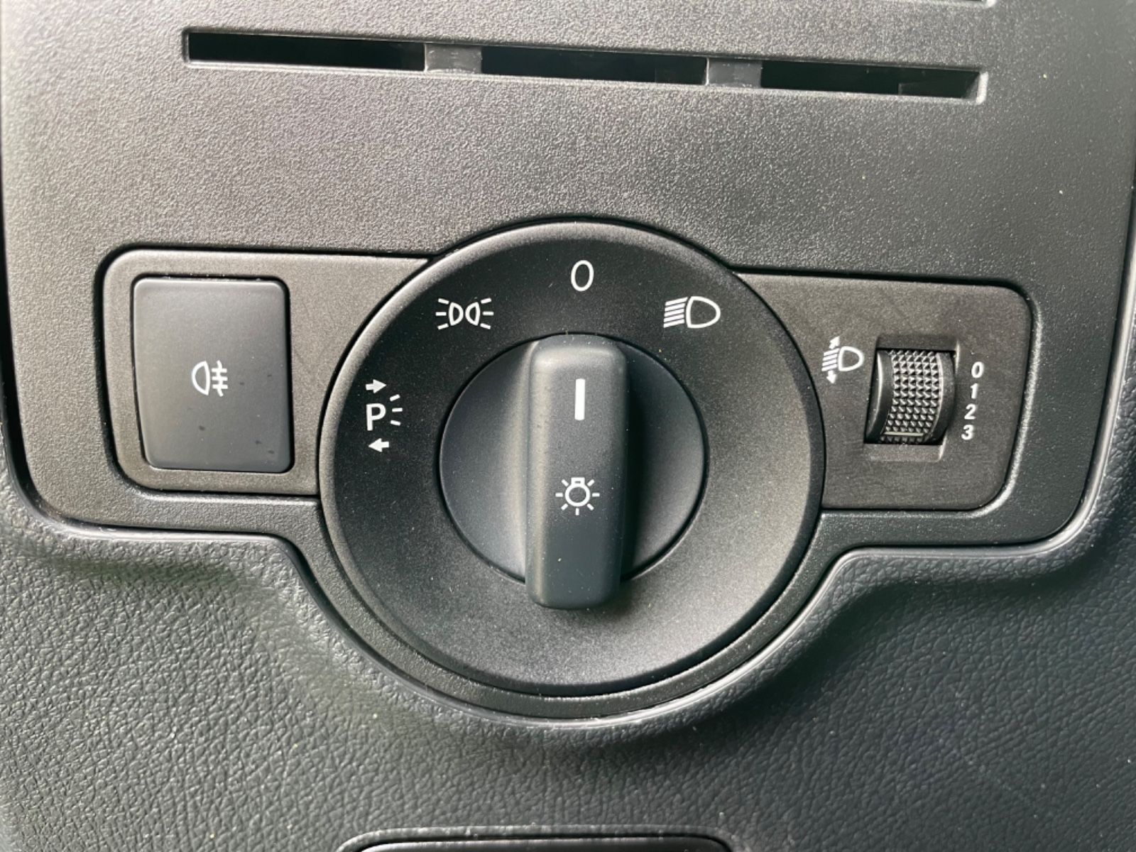 Fahrzeugabbildung Mercedes-Benz Vito 111 CDI Kompakt Kasten*Tempomat*Klima*