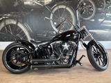 Harley-Davidson Softail Rocker C FXCWC - HARLEY-DAVIDSON SOFTAIL