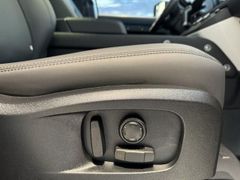 Foto Nummer 12: LAND ROVER Defender