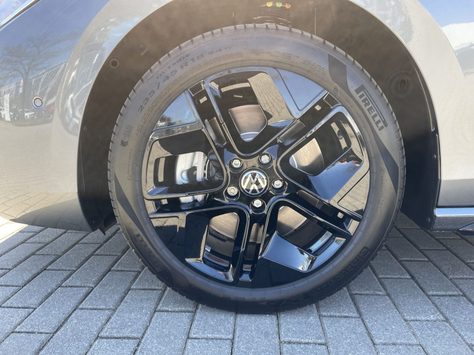 Volkswagen Passat - Bild 13