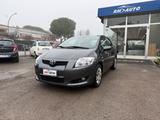 Toyota Auris 1.4 solo 85000 km - Toyota Auris Sol mit Benzin-Antrieb