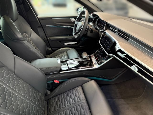 Fahrzeugabbildung Audi RS6 Avant 4.0 TFSI RS-Dynamikpaket+Assistenzpake