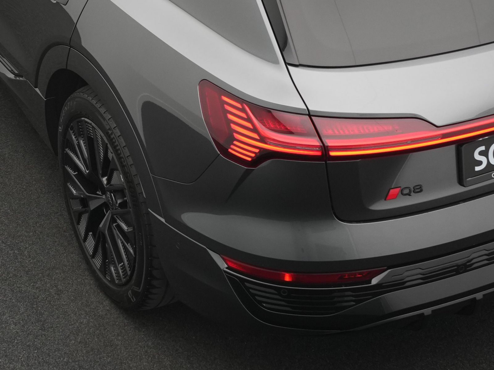 Audi Q8 e-tron - Bild 19