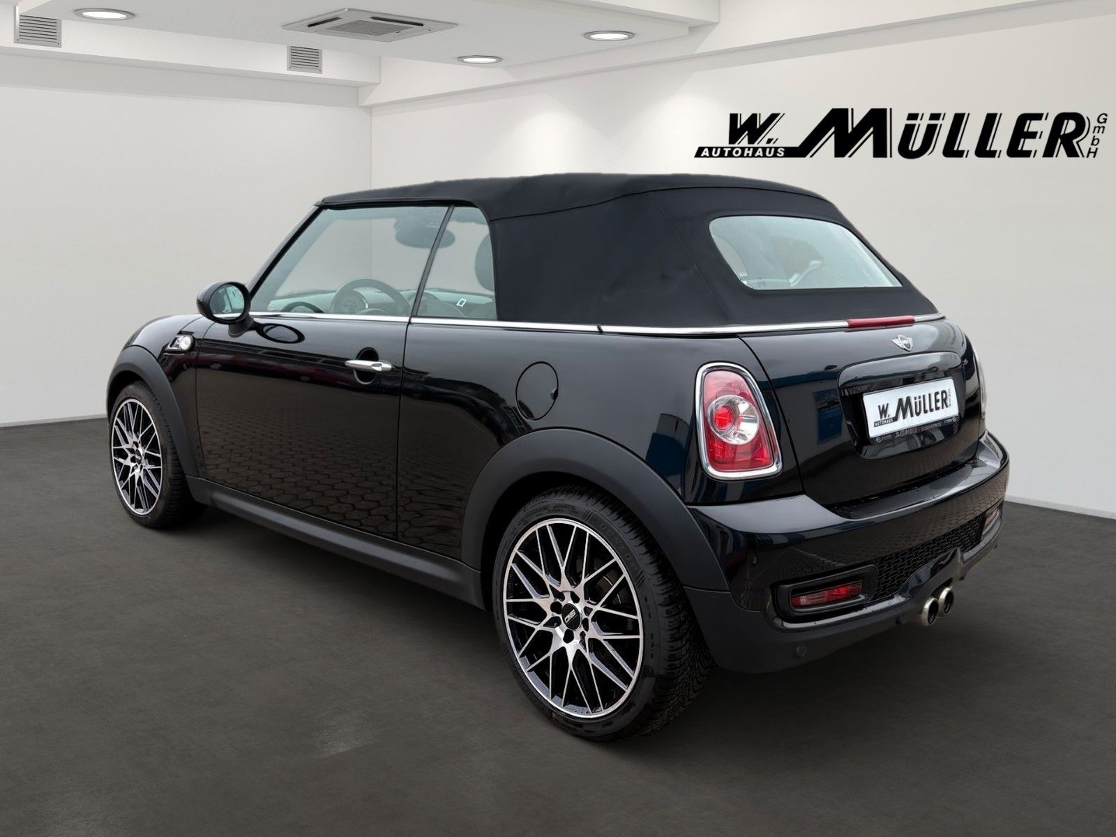 Fahrzeugabbildung MINI COOPER S Cabrio