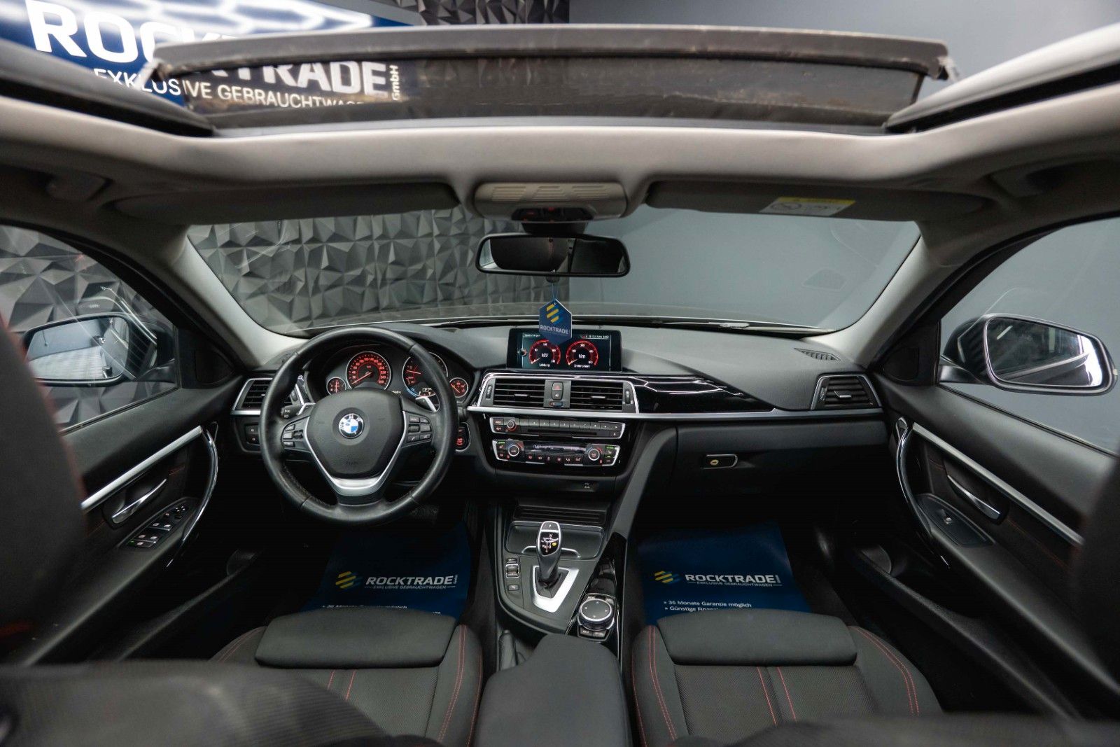 Fahrzeugabbildung BMW 335d xDrive Sport Line | LED | Pano | HUD | TÜV