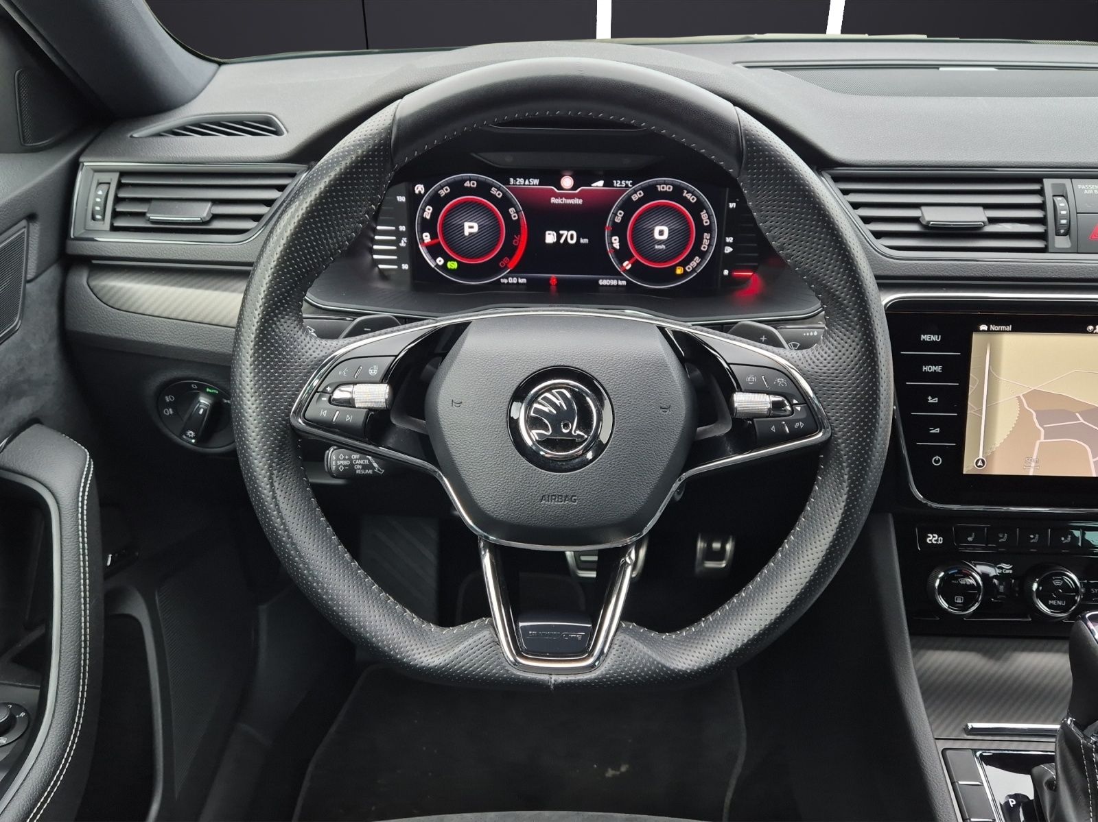 Fahrzeugabbildung SKODA Superb Combi TSI Sportline 4x4 DSG Standhzg. Mat