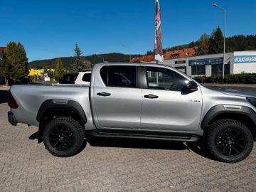 Toyota Hilux - 5