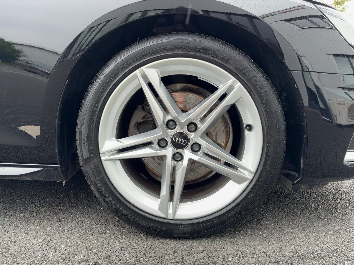 Audi A4 - Bild 13