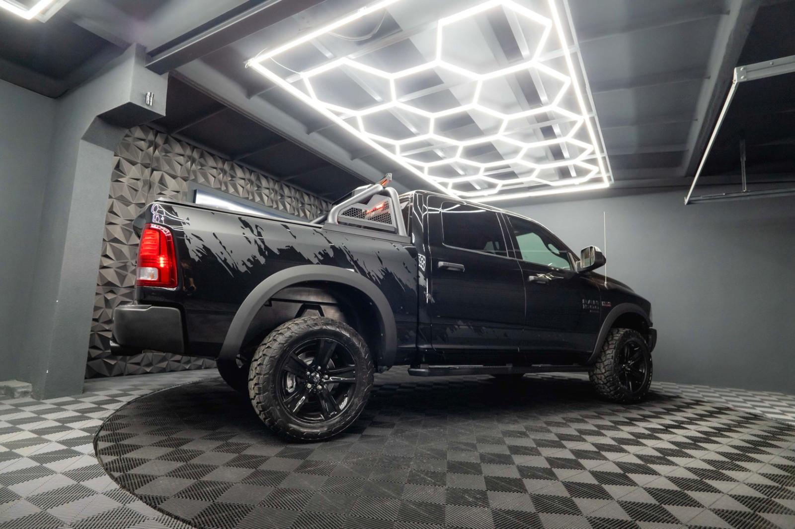 Dodge Ram 5.7 V8 HEMI 4x4 Sport OFFROAD Night WARLOCK, миниатюра 17