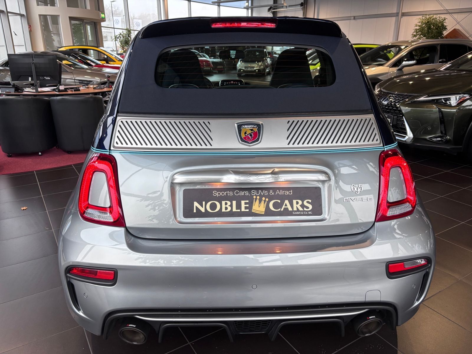Fahrzeugabbildung Abarth 695C  Rivale  XENON LEDER ALU