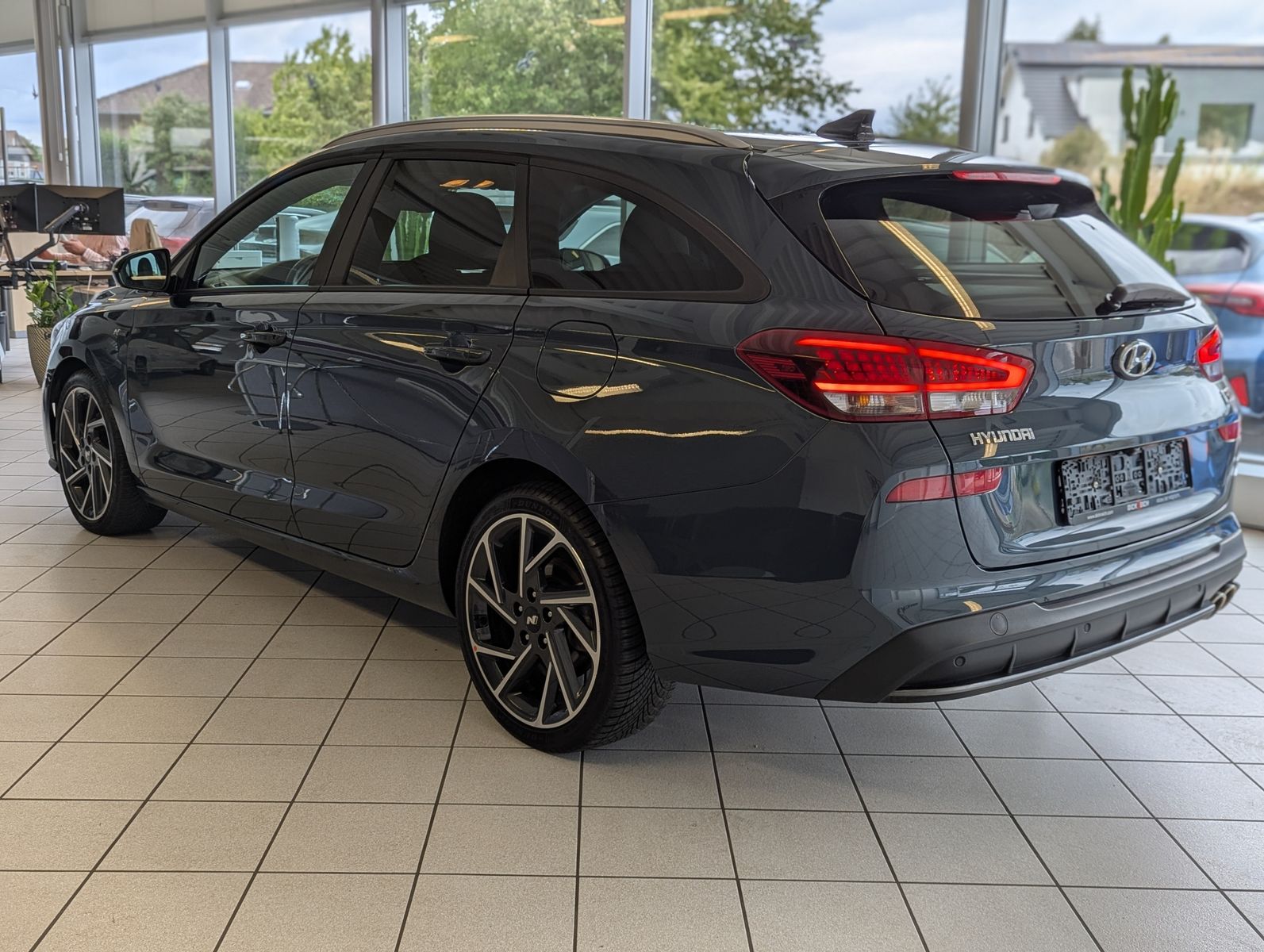 Fahrzeugabbildung Hyundai i30 1.5 T-GDI DCT N-Line LED Cam Pano Keyless 18