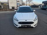Ford Focus Business/1 Jahr Garantie/ TÜV NEU /NAVI... - Ford Focus Business mit Diesel-Antrieb