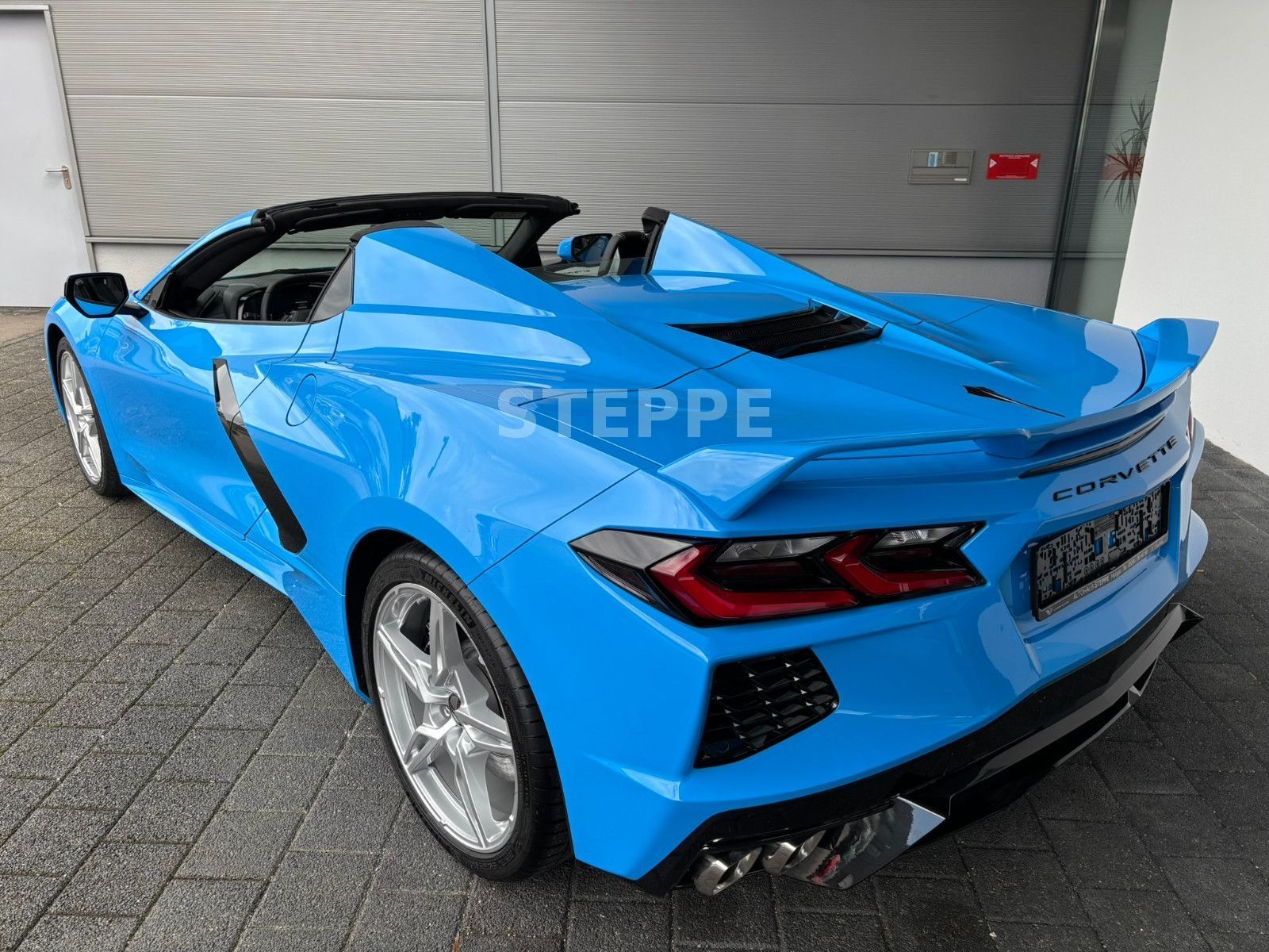 Corvette C8 Stingray Convertible 3LT Europamodell STEPPE