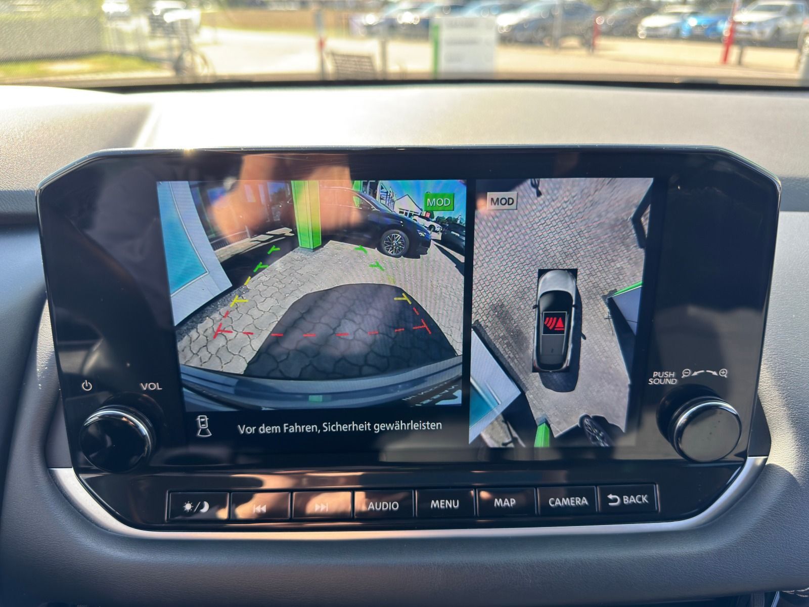 Fahrzeugabbildung Nissan Qashqai 158PS DIG E-Connecta*360°Cam*eHeck*Allwe