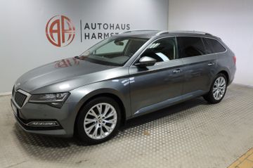 Skoda Superb Combi Style 4x4 Leder AHK StHz