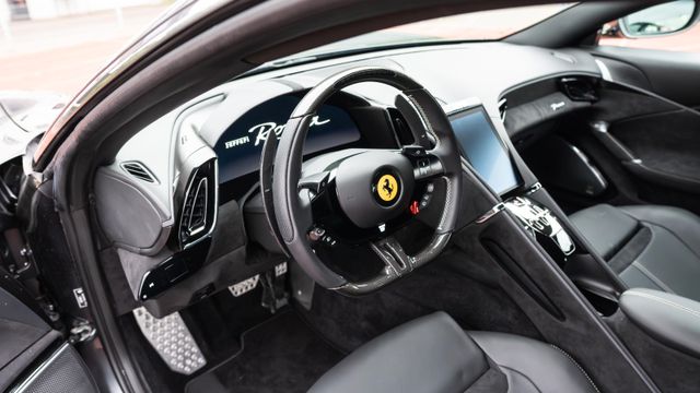 Fahrzeugabbildung Ferrari Roma/LED-Carbon/MagneRide/Matrix/Neuzustand