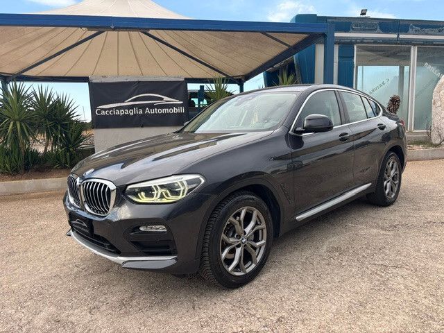 Image of BMW X4