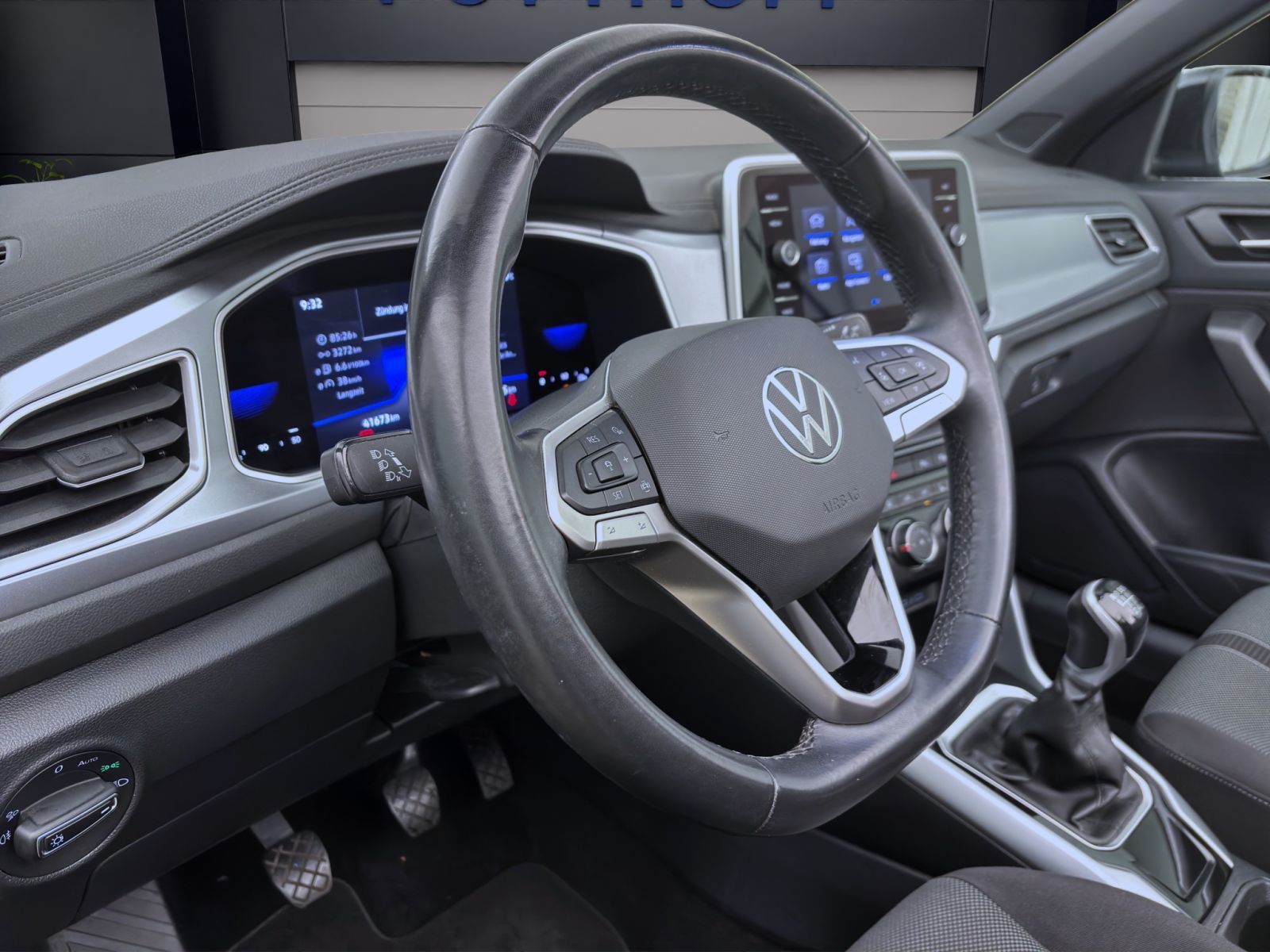 Volkswagen T-Roc - Bild 14