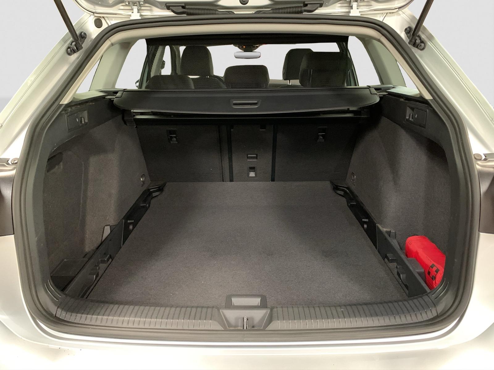 Volkswagen Golf Variant Life 2.0 TDI 115 PS NAVI ACC LED, миниатюра 17