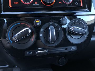 Fahrzeugabbildung Mitsubishi Space Star 1.2 Select ++SOFORT VERFÜGBAR++