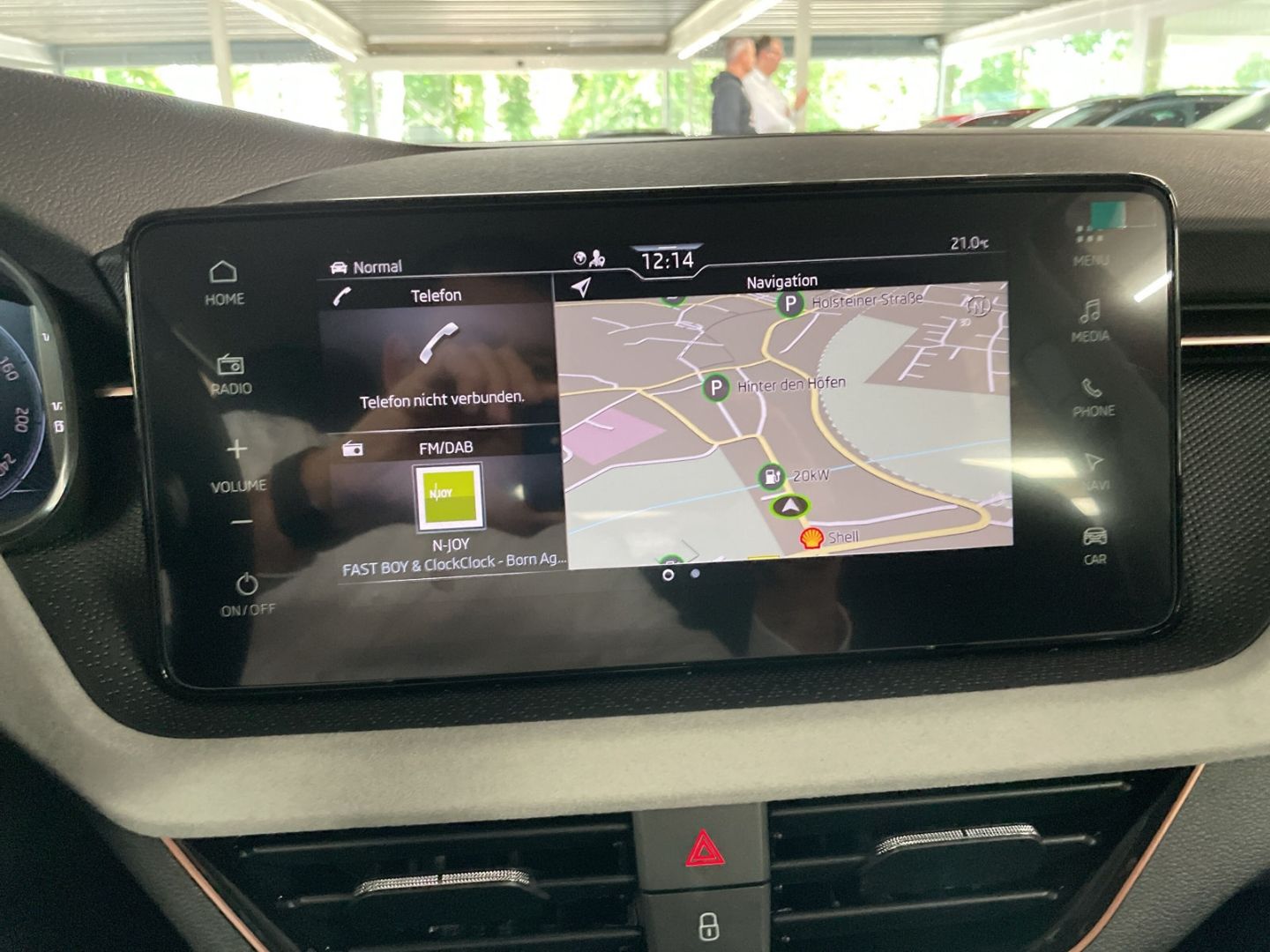 Fahrzeugabbildung SKODA Kamiq Tour 1.0 TSI DSG AHK Navi Digitales Cockpi
