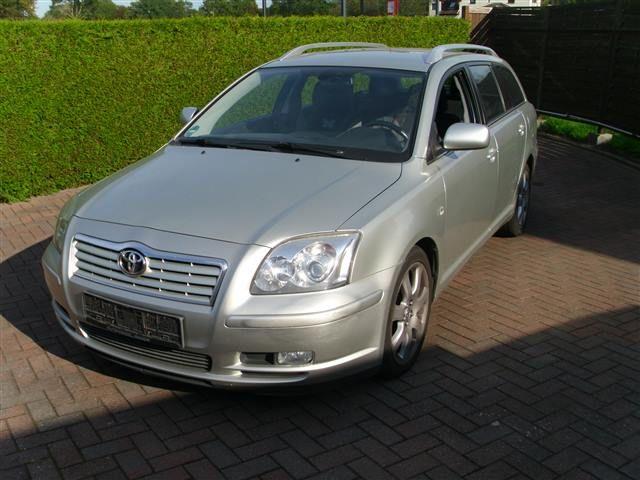 Toyota Avensis  Tüv 5/27  Klima & Sitzheiz...