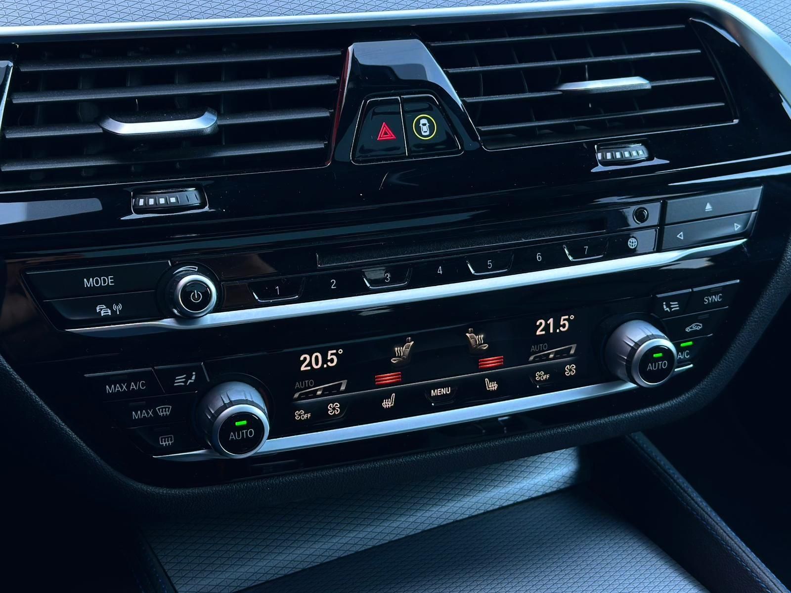 BMW 540d xD M SPORT SHADOW* LED#4xSHZ#PANO#HUD#KEYLE - Image 15