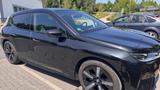 BMW iX xDrive40 - Batteriezertifikat, alle Extras - BMW iX: Head-Up Display