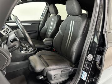 Fahrzeugabbildung BMW 218i Gran Tourer M Sport HiFi DAB Alarm 7-Sitze