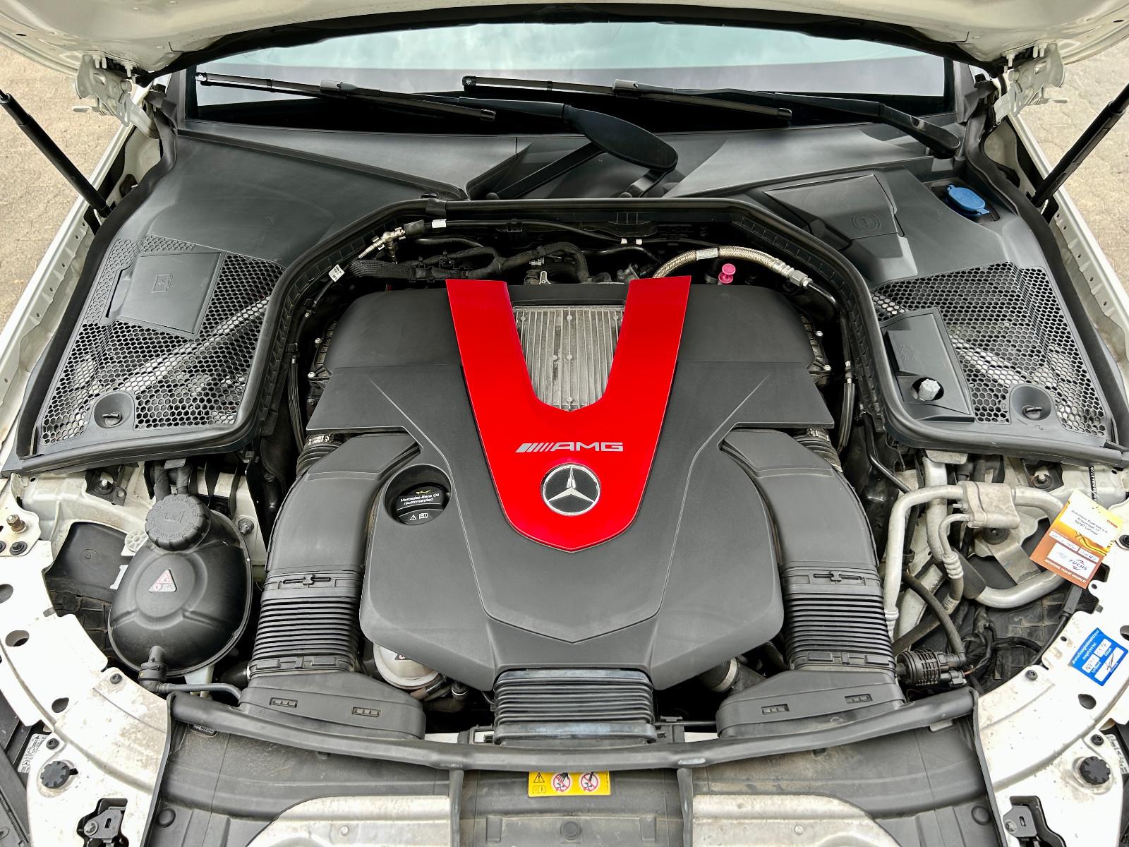 Mercedes-Benz C 43 AMG 4MATIC*LED*AHK*PANO*360*LEDER*RADAR*20"