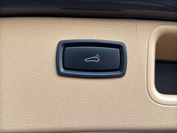 Porsche Macan S Diesel*PANO*PASM*LED*NAVI*KAMERA*PCM*TOP