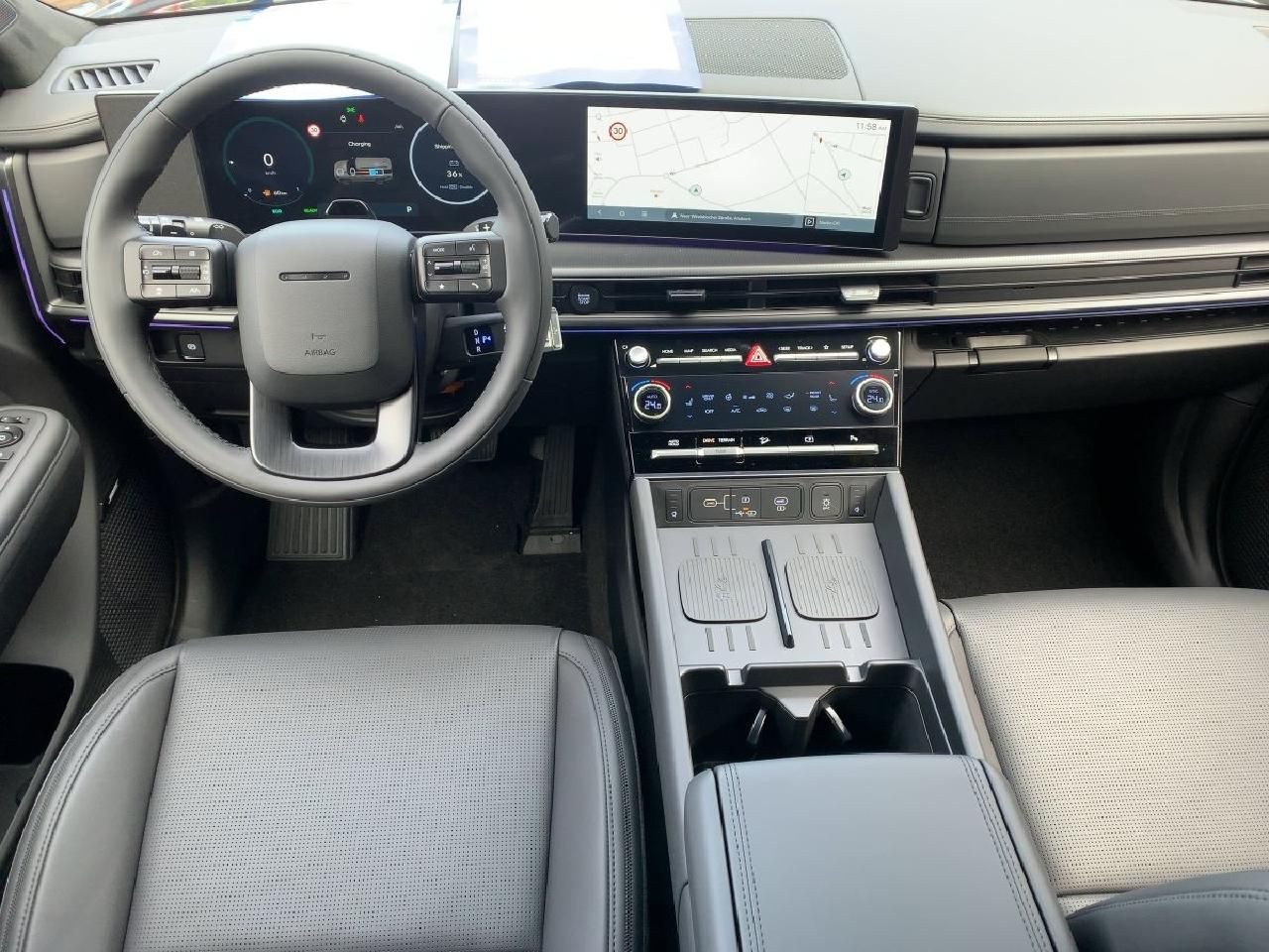 Fahrzeugabbildung Hyundai SANTA FE 1.6 T-GDI Hybrid 176 kW 4WD Blackline*