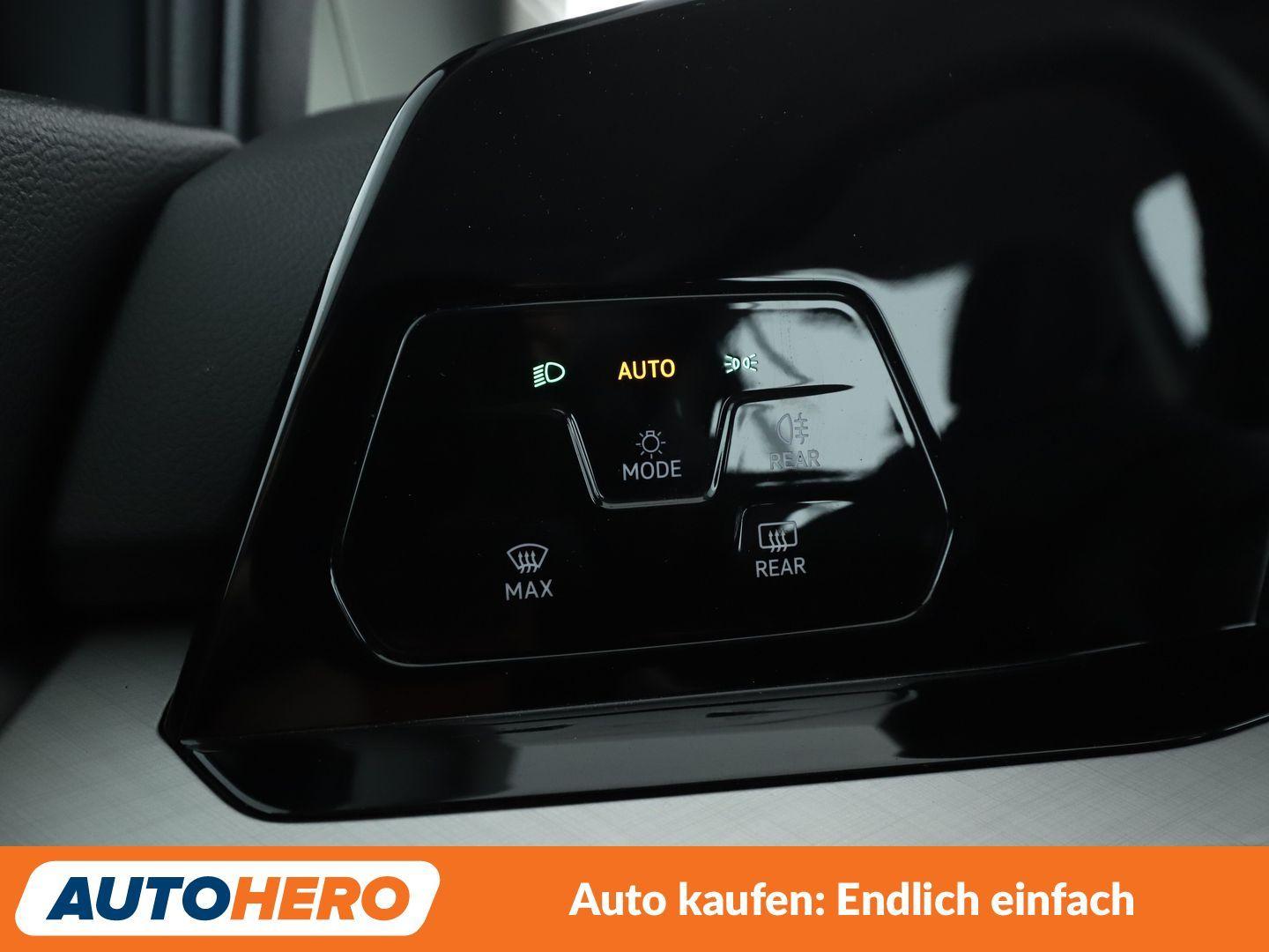 Volkswagen Golf VIII 1.0 eTSI Life Aut.*NAVI*CAM*ACC*SHZ*, миниатюра 24