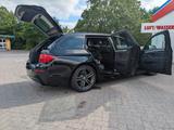 BMW 530d xDrive Touring - M Paket , gut gepflegt  - BMW 530 aus 2011: 530d Xdrive