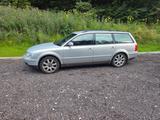 Volkswagen Passat 2.5 V6 TDI 4motion Trendline Variant ... - Volkswagen Passat aus 1999: Kombi
