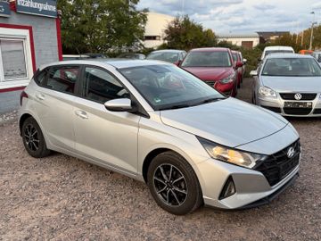 Hyundai i20 - 10