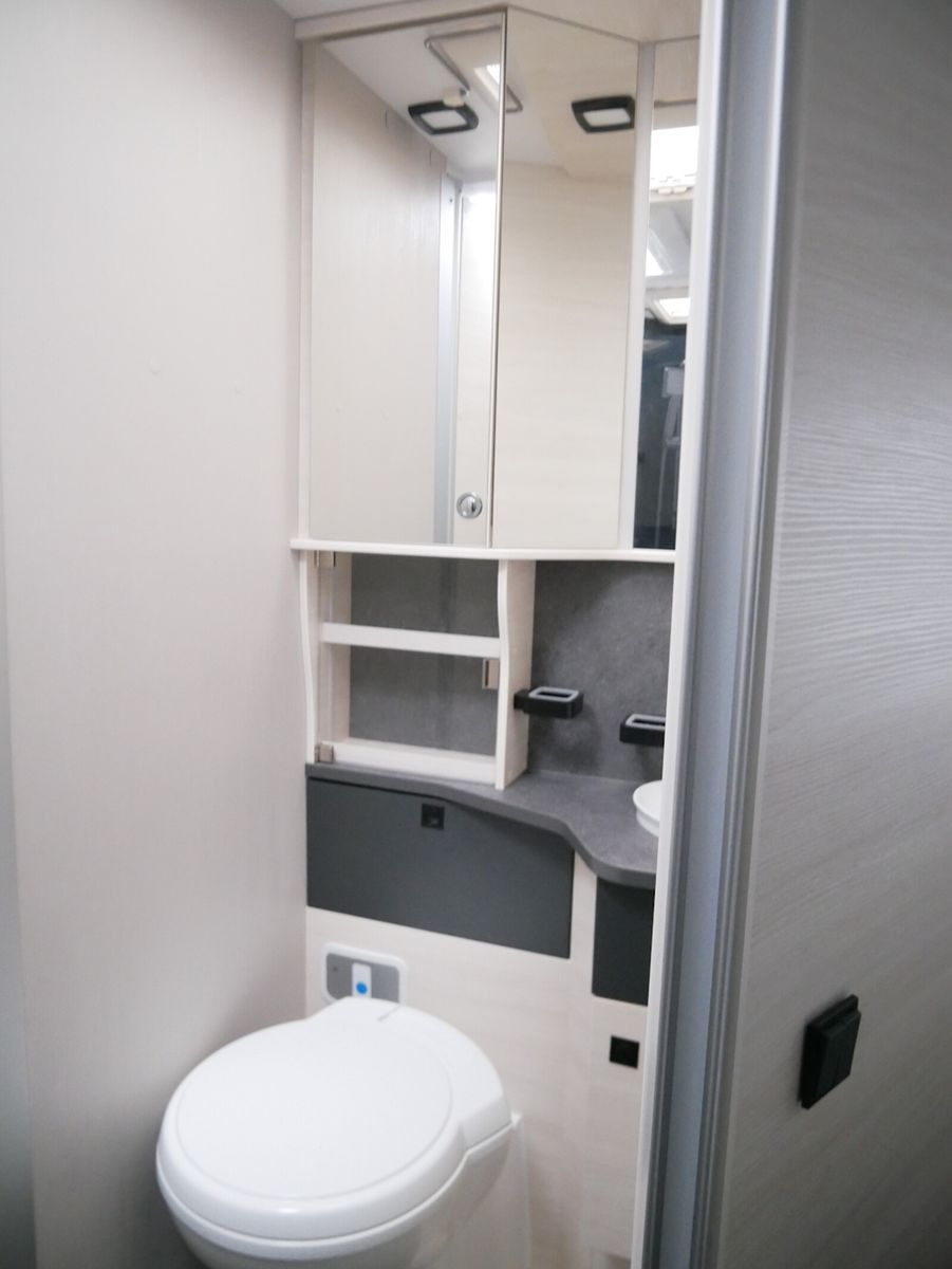 Fahrzeugabbildung Chausson Teilintegriert 788 Titanium Ultimate