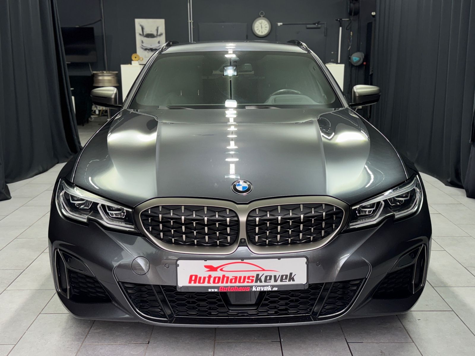 Fahrzeugabbildung BMW M340i Touring xDrive|LASER|HEAD-UP|AHK|ACC|