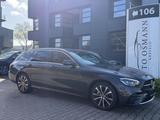 Mercedes-Benz E 300 de T 4Matic9G-TRONIC AMG Line | AHK