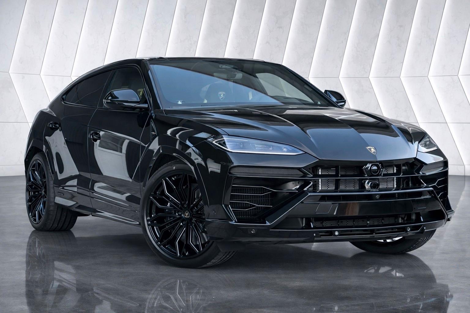 Lamborghini URUS 4.0 SE MY2026 B&O PANO MASSAGE CARBON FULL