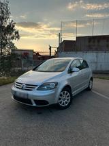Volkswagen VW Golf Plus 1.6 Automatik | 2. Hand | mit... - VW Golf Plus Gebrauchtwagen in Lübeck