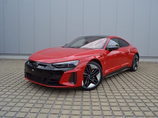 RS e-tron GT quattro NP:177.228/CARBON/LUFT/21-Z