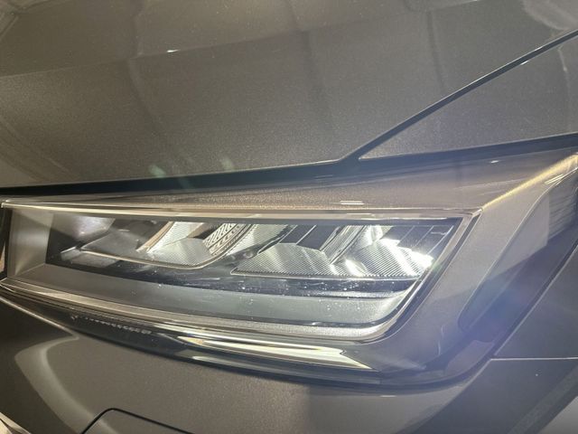 Q2 35 TFSI S LINE LED+KAMERA+VCP+AHK+NAVI
