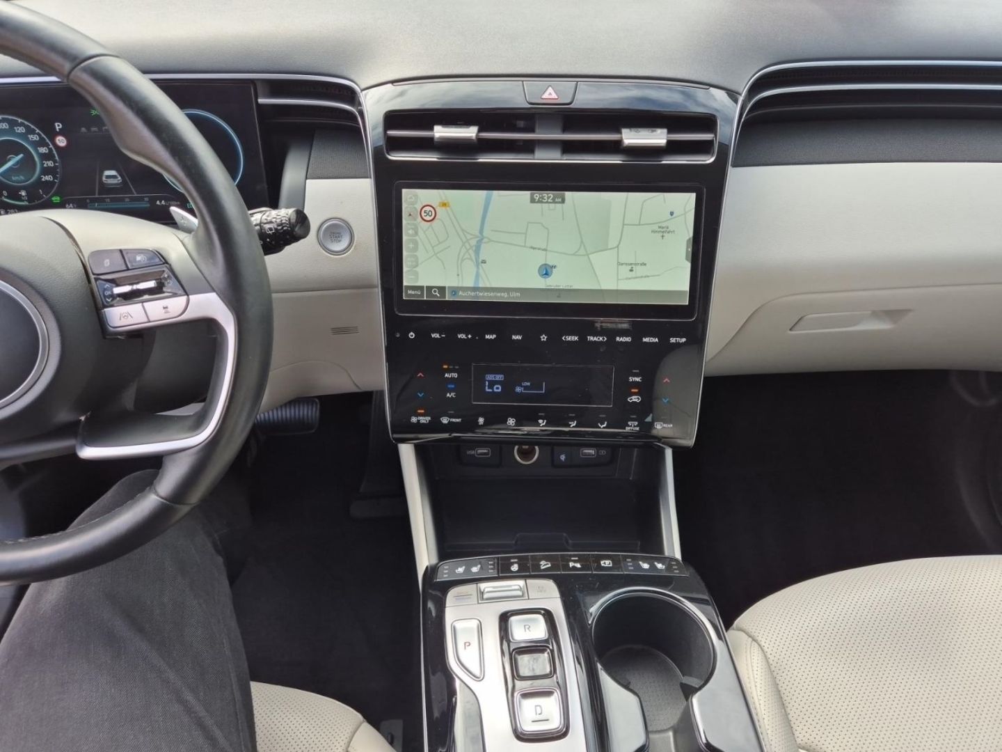 Fahrzeugabbildung Hyundai Tucson Prime Plug-In Hybrid 4WD Pano+ESC+Leder+N