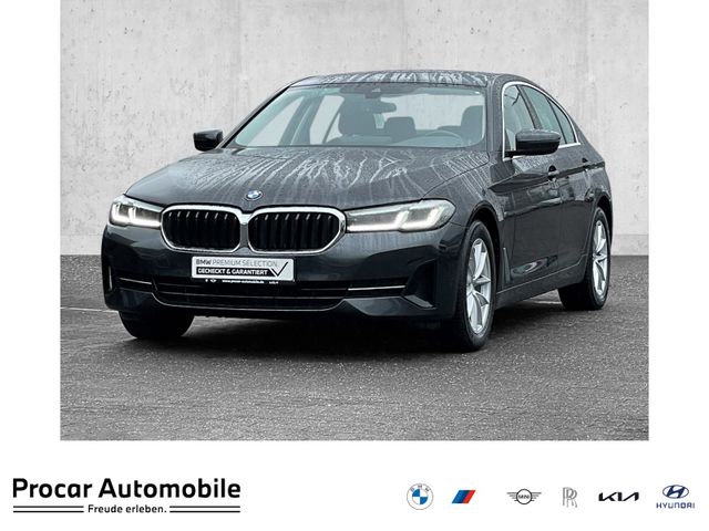 BMW 520d xDrive Limousine Aut. NAVI LED PDC V+H