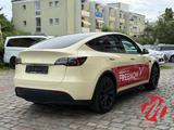 Tesla Model Y Long Range Dual AWD Autopilot Taxi - Tesla Model Y Gebrauchtwagen in Berlin