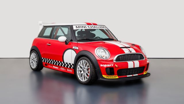 MINI John Cooper Works Challenge