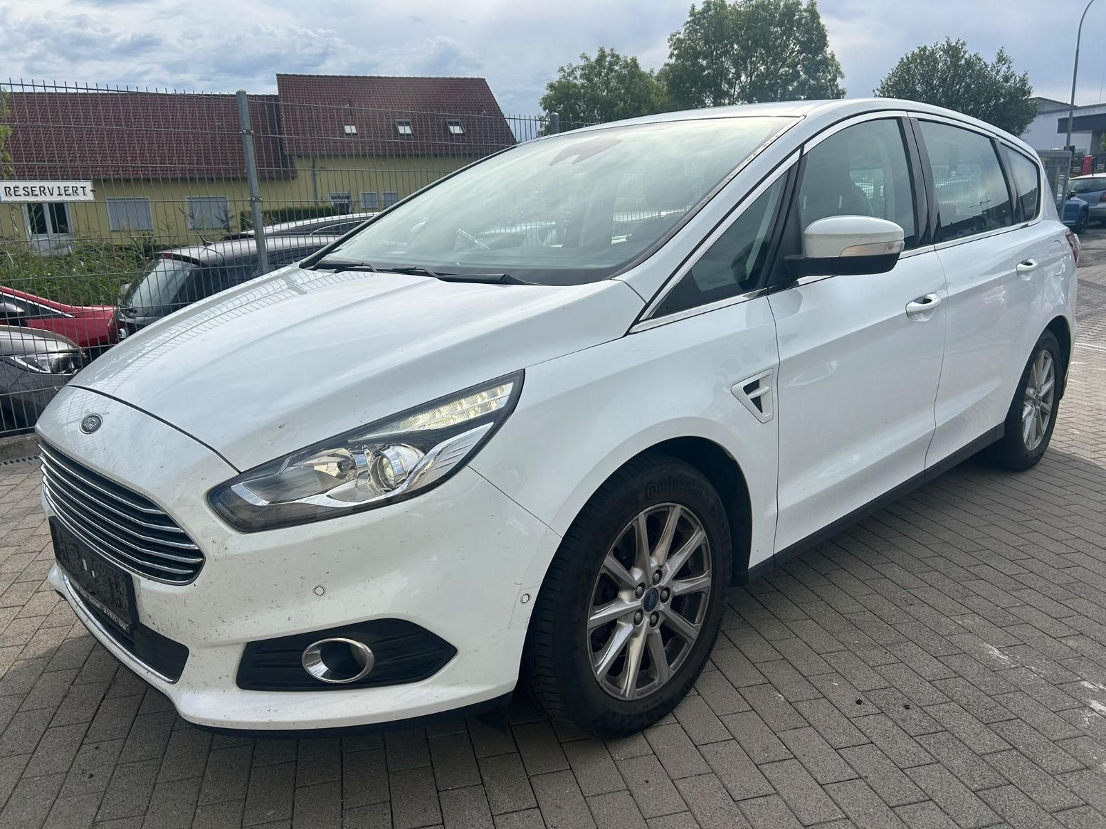 Ford S-Max - 1