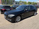 BMW 520d F10 AUTOMATIK+TÜV NEU+180.000km - BMW: 180